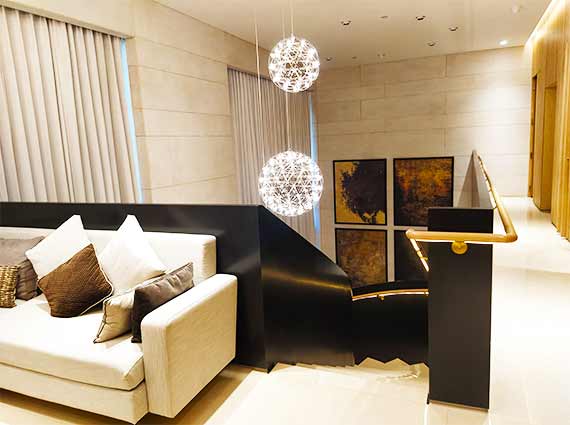 Stunning 4 Bed Duplex Apartment Lodha NCP