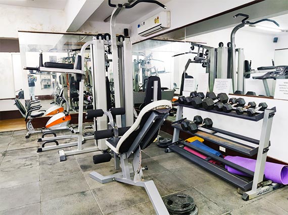 chand terraces gym bandra 3 bhk
