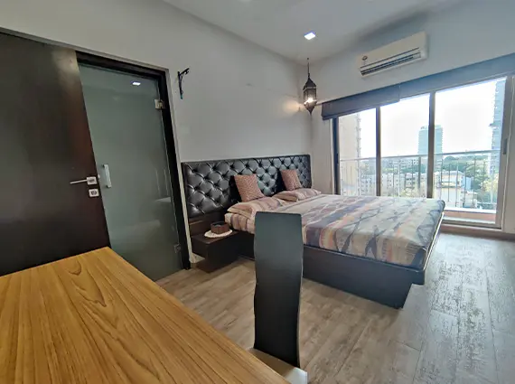 5 BHK fully furnished Apartment Matoshree Pearl Mahim