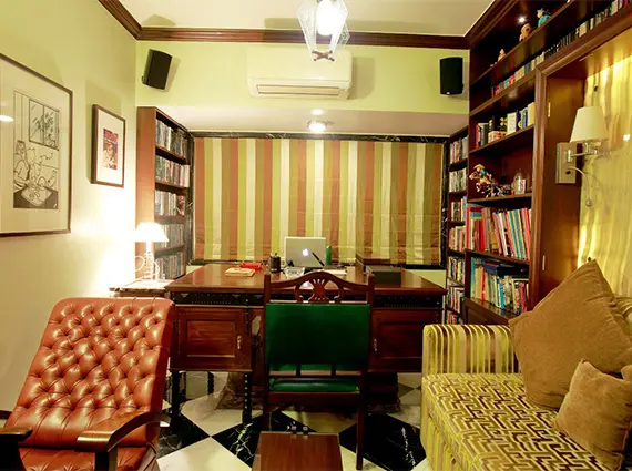 Study of 3 Bed Apartment Bandra Mumbai