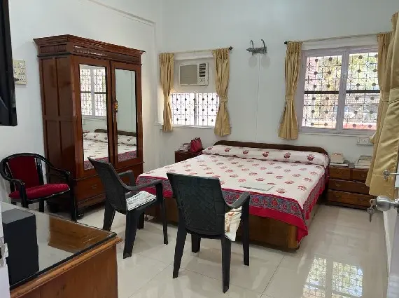 Bedroom of Large 4 Bed Villa Chembur Mumbai
