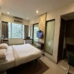 30 Room Hotel for Sale Majiwada Ghodbunder Road Thane West Deluxe Room Bed and Study