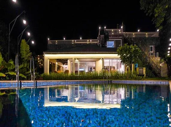 6 BHK Fully Furnished Villa Khandala Swimming Pool at Night