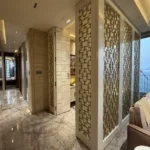 6 BHK Jodi Flat Oberoi Esquire Goregaon Decorative Partition Passage