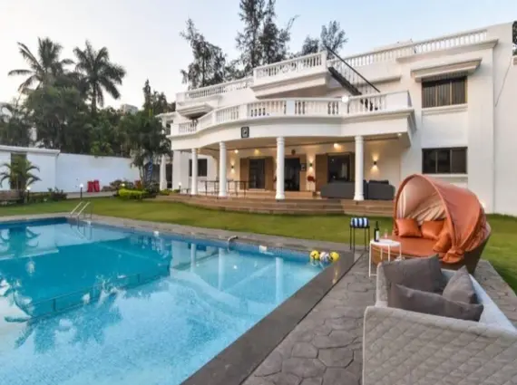 6 BHK Villa Deccan Hills Lokhandwala Lonavala White Villa