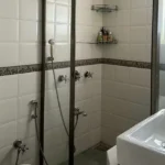 Dolphin Apartment Sea Facing Colaba 3 BHK Bathroom With Shower Fittings