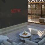 Gala Paramount Matunga Outdoor Screen With Sofas