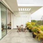 La Sierra Vagator Villa 3 BHK Bedroom With Bed And Floor Rug