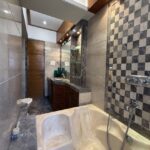 4 BHK United Classic Penthouse Duplex Mount Mary Bandstand Bandra Bathroom With Bathtub And Shower