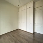 5 BHK Windsor Grande Oshiwara Rental Bedroom With Full Height Wardrobe