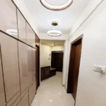 3 BHK Maker Tower Cuffe Parade Hallway With Built In Wardrobes