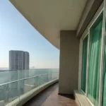8 BHK Jodi Windsor Grande Andheri West Curved Balcony With City View